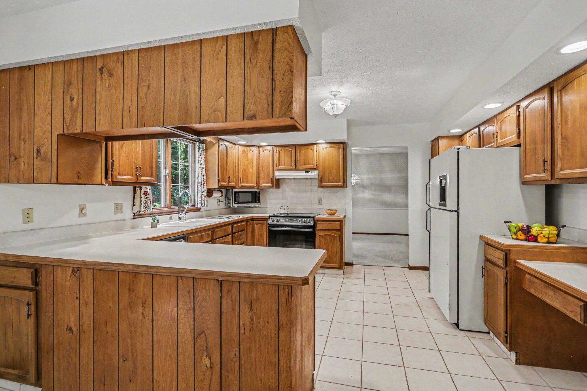 844 Brookpark Road Marion, OH 43302 - Photo 17 of 49