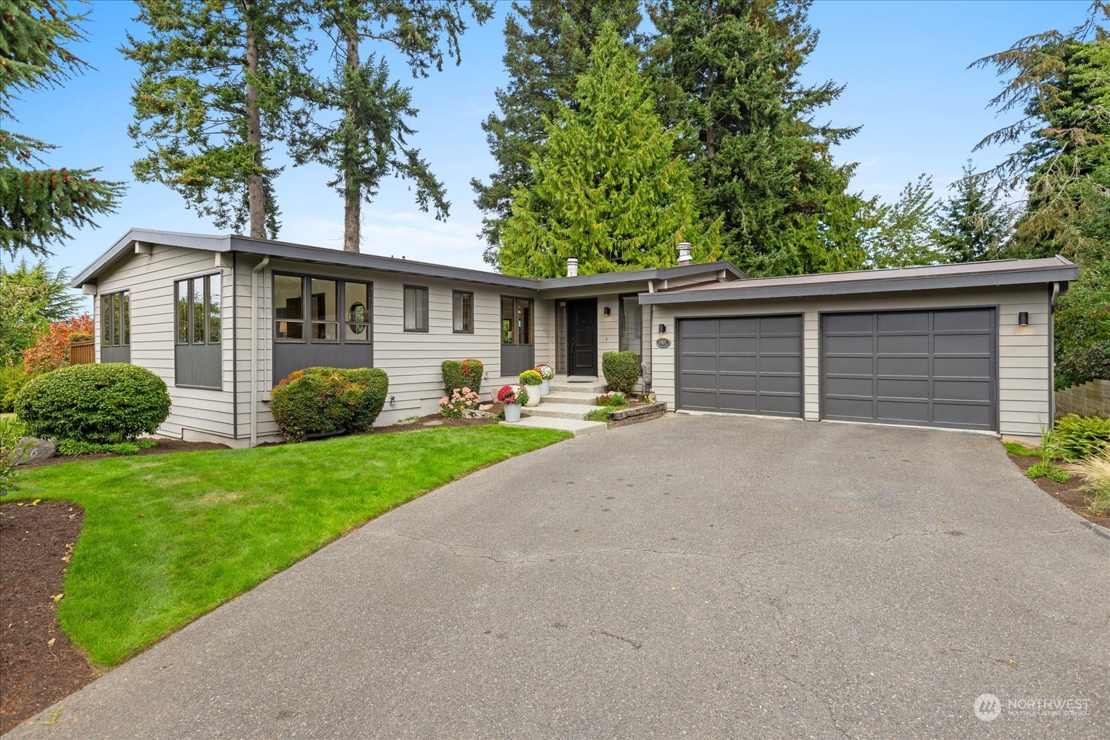 8607 182nd Place Southwest Edmonds, WA 98026 - Photo 1 of 40 Gallery Image 1