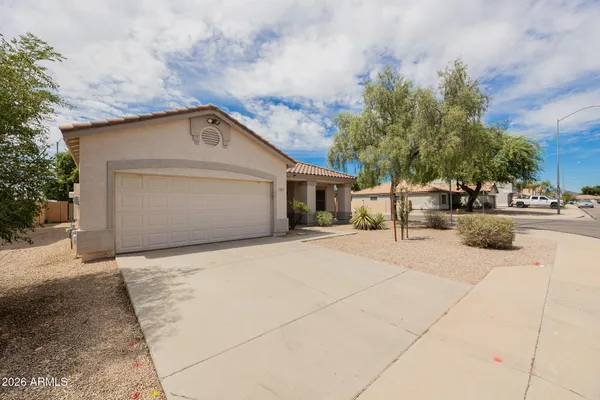 $2,495 | 3864 South Emery Street, Mesa, AZ 85212