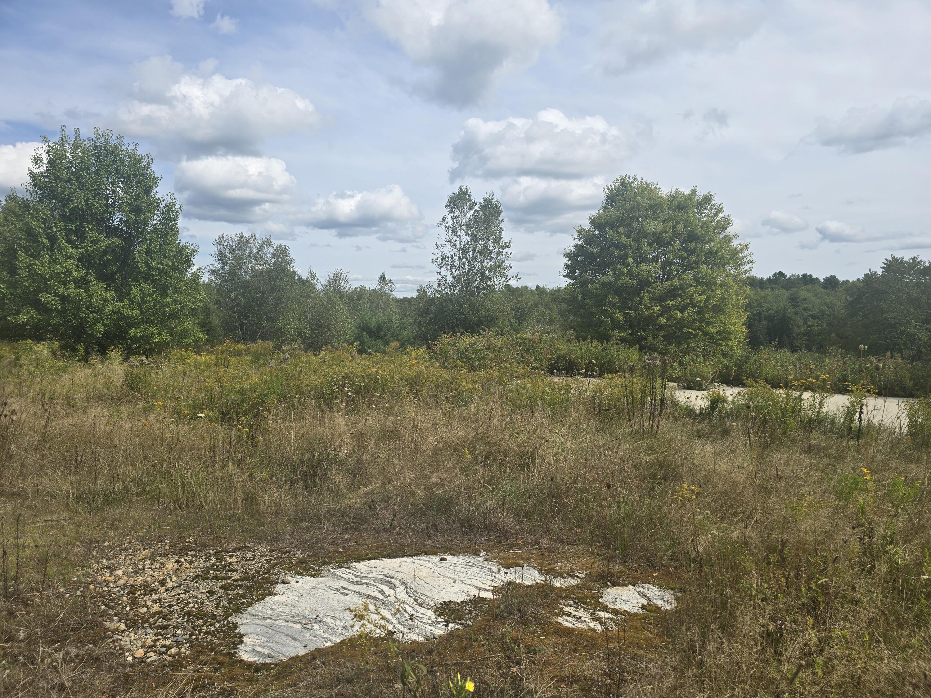 467 Lowell Town Road Wiscasset, ME 04578 - Photo 4 of 8 20250908_124425