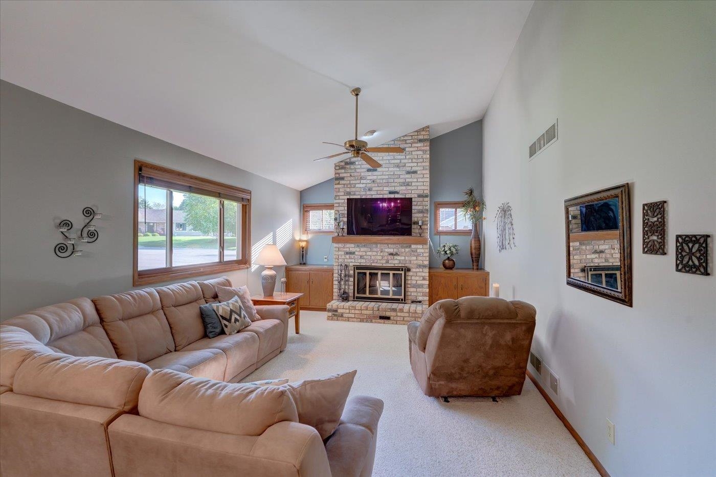 5722 Nutone Street Fitchburg, WI 53711 - Photo 24 of 63