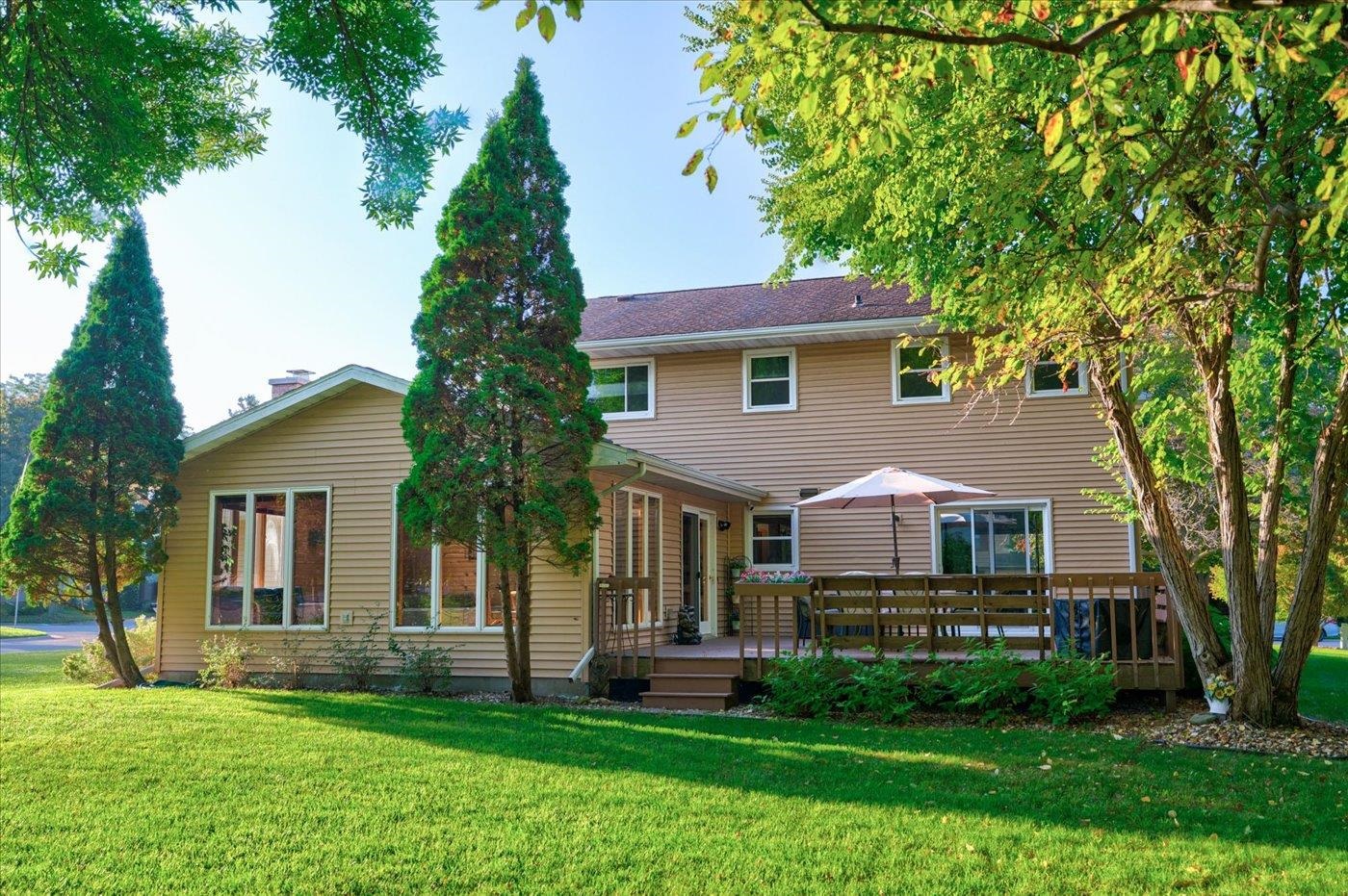 5722 Nutone Street Fitchburg, WI 53711 - Photo 3 of 63