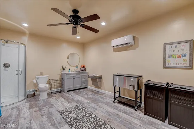 $1,025,000 | 985 Hinckley Avenue, Logandale, NV 89021