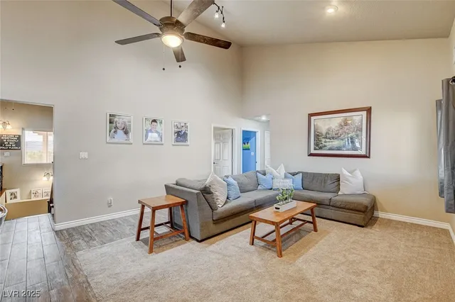 $1,025,000 | 985 Hinckley Avenue, Logandale, NV 89021