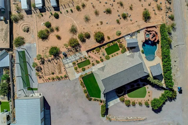 $1,025,000 | 985 Hinckley Avenue, Logandale, NV 89021