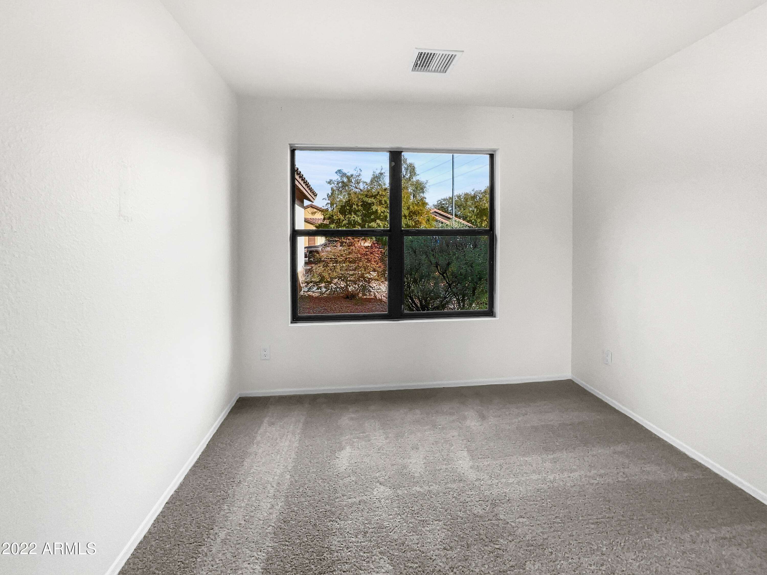 3015 West Red Fox Road Phoenix, AZ 85083 - Photo 16 of 21 photo_16