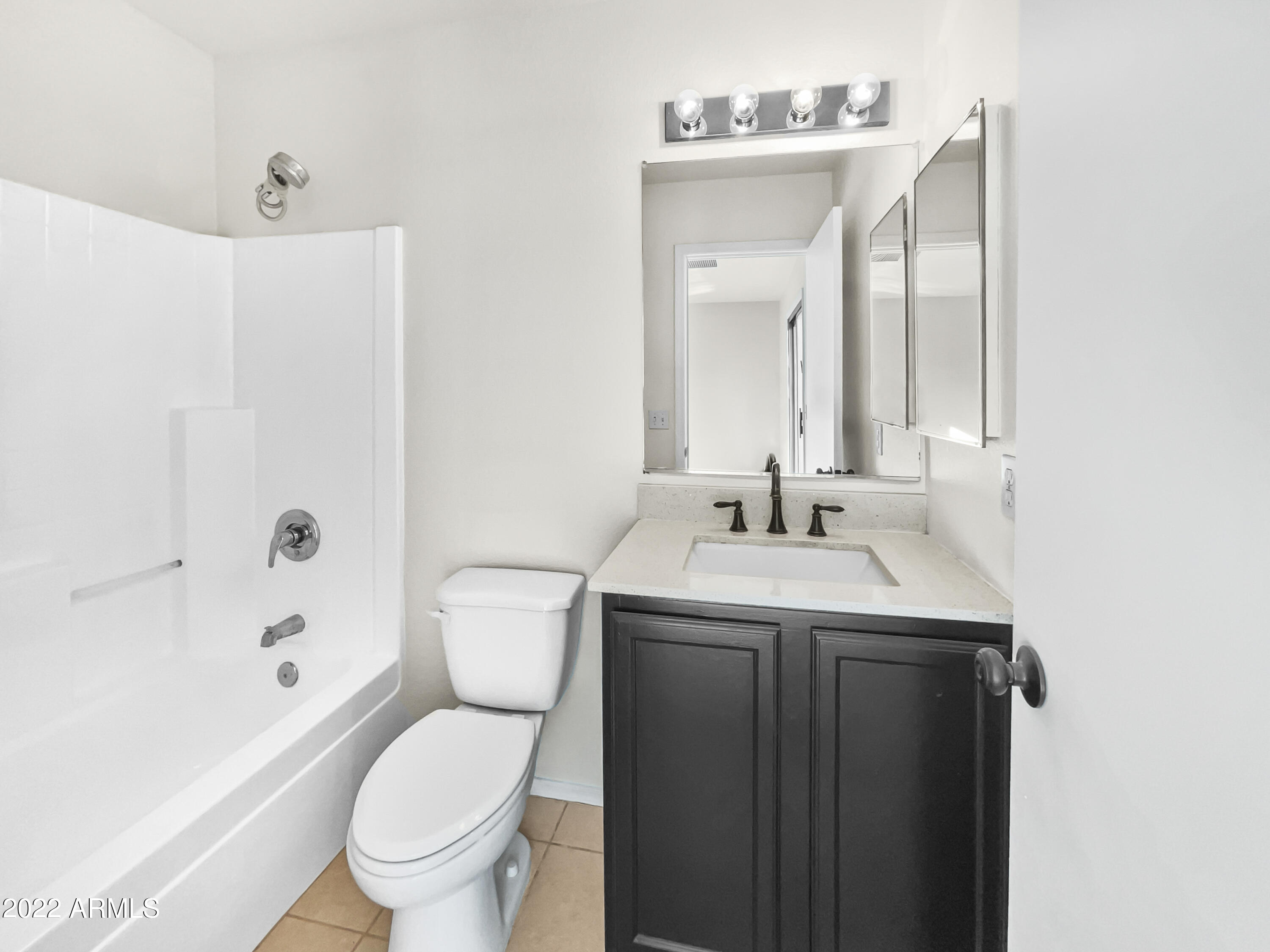 3015 West Red Fox Road Phoenix, AZ 85083 - Photo 8 of 21 photo_08