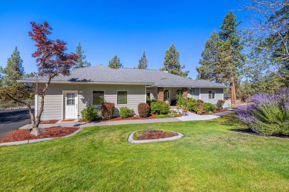 10046 Dowitcher Road Klamath Falls, OR 97601 - Photo 48 of 73 10046DowitcherRd-13