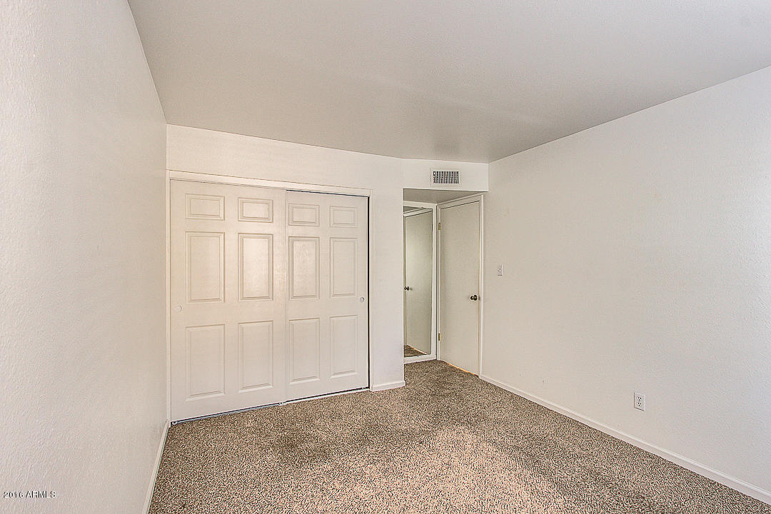 1027 East Redfield Road Tempe, AZ 85283 - Photo 12 of 18 Redfield-12