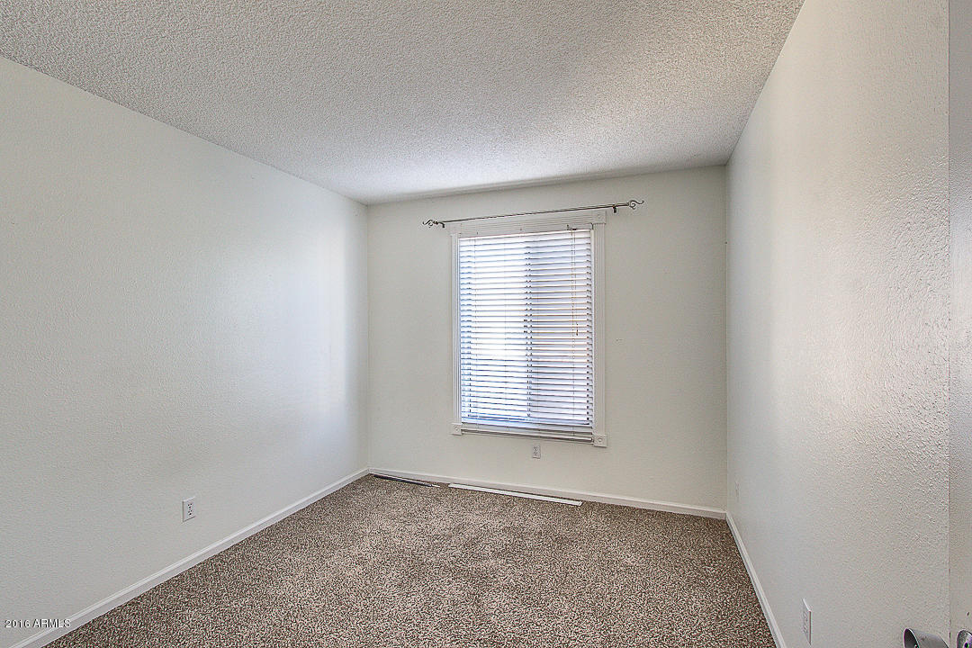 1027 East Redfield Road Tempe, AZ 85283 - Photo 13 of 18 Redfield-13