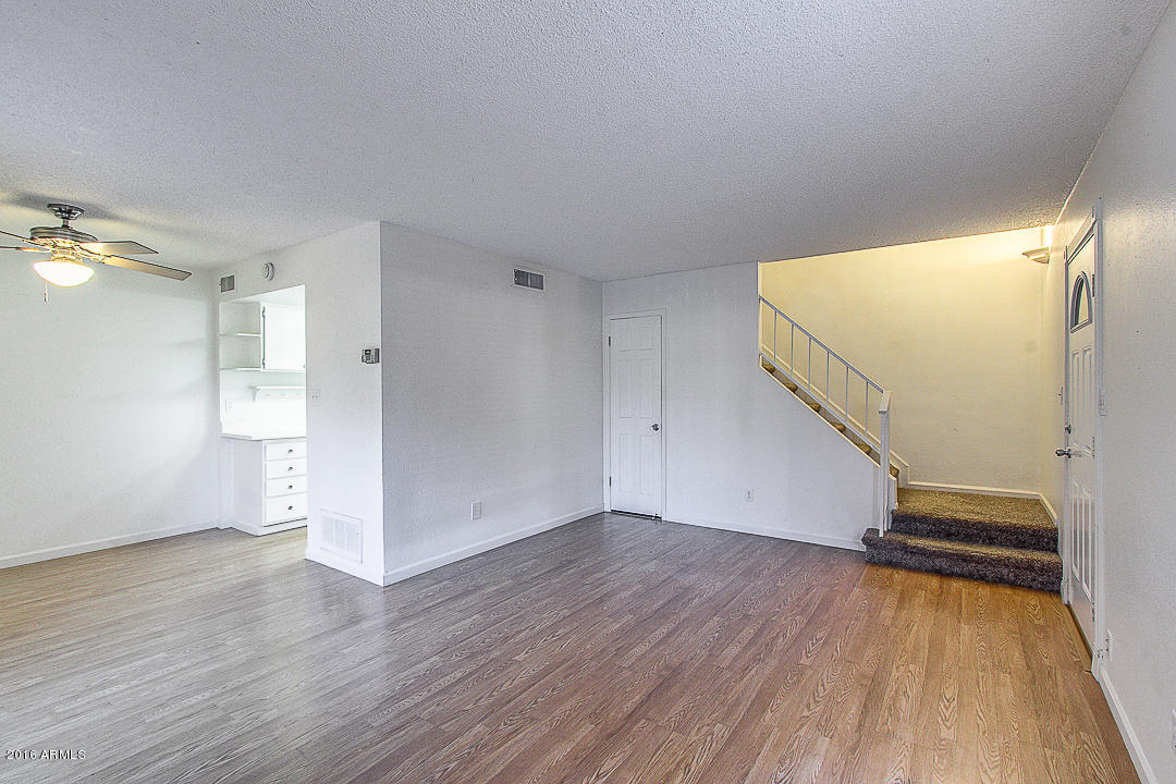 1027 East Redfield Road Tempe, AZ 85283 - Photo 6 of 18 Redfield-06