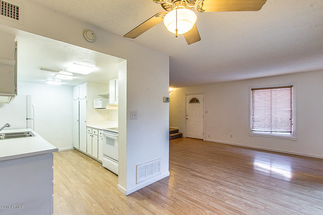 1027 East Redfield Road Tempe, AZ 85283 - Photo 7 of 18 Redfield-07
