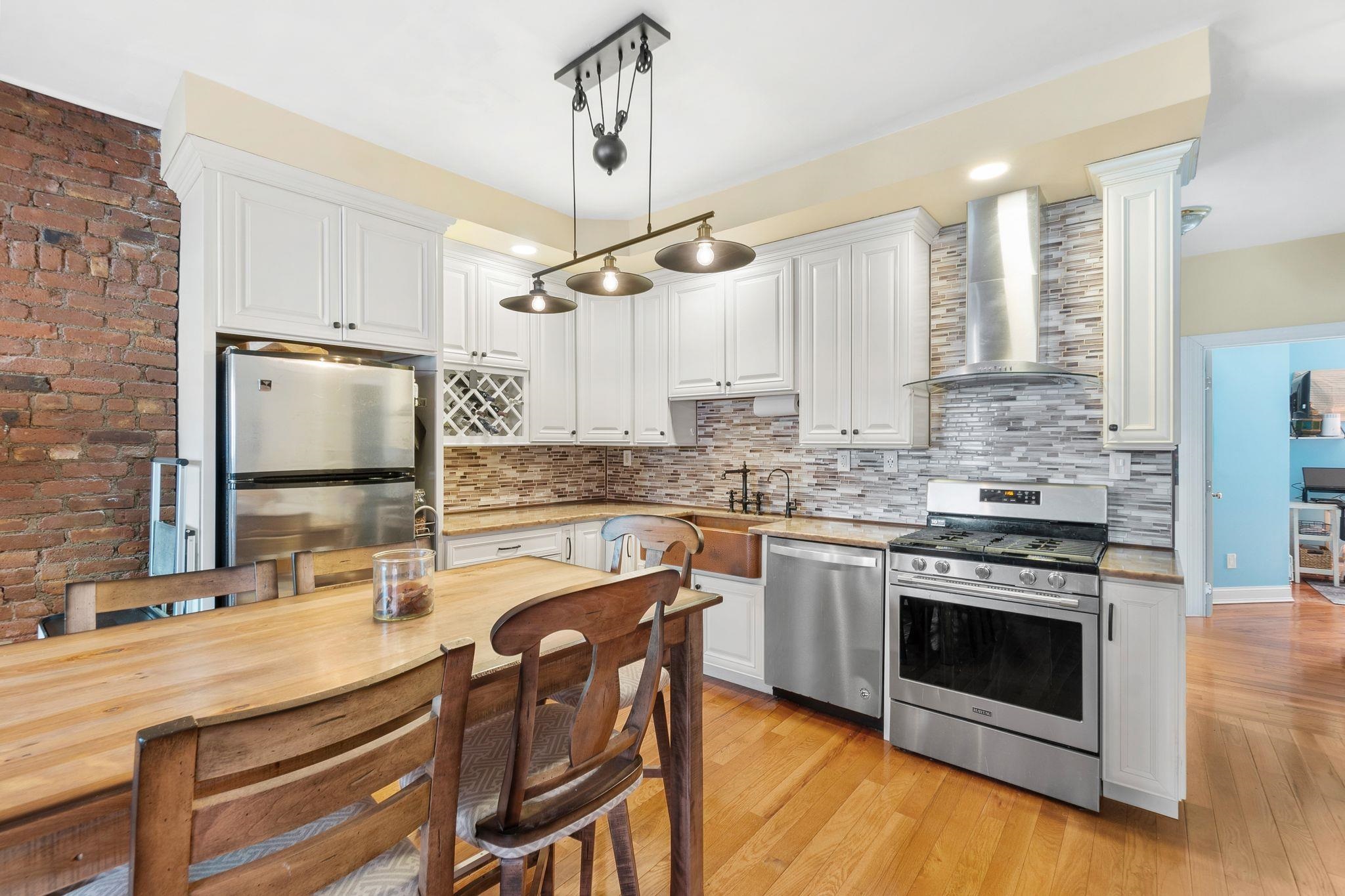 603 1st Street, Unit 1 Hoboken, NJ 07030 - Photo 5 of 22