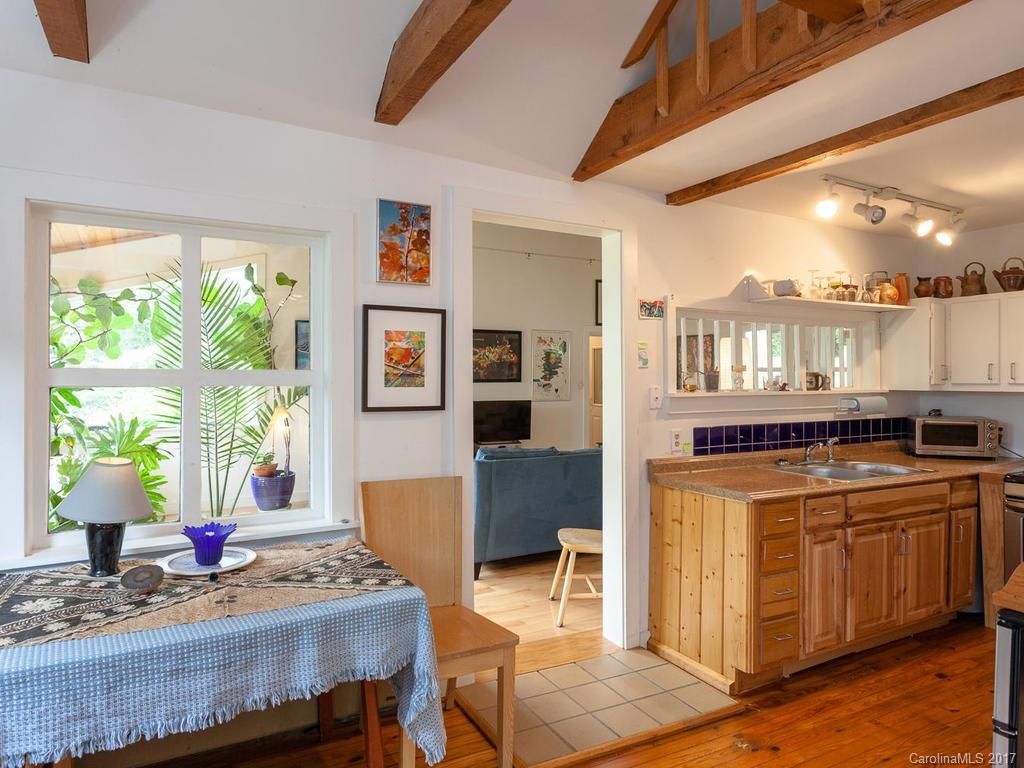 2 Lookout Road Asheville, NC 28804 - Photo 18 of 24 Gallery Image 18