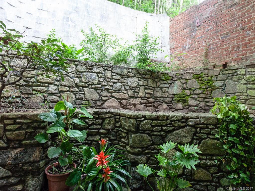 2 Lookout Road Asheville, NC 28804 - Photo 21 of 24 Gallery Image 21