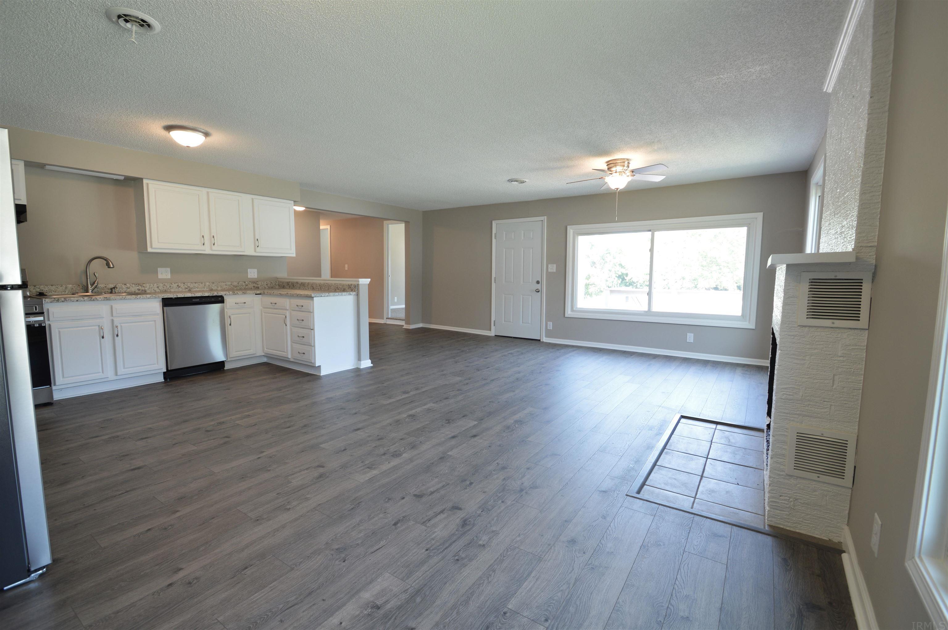 999 Riverside Drive Huntington, IN 46750 - Photo 8 of 19 Gallery Image 8