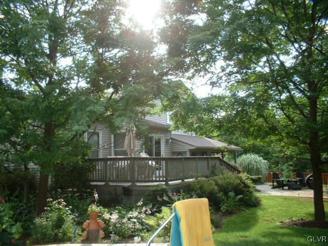 3678 Hickory Hill Road Bethlehem, PA 18015 - Photo 30 of 37 Gallery Image 30