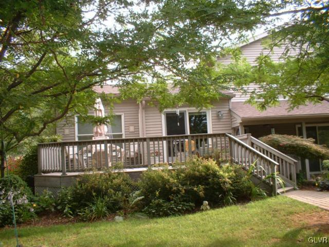 3678 Hickory Hill Road Bethlehem, PA 18015 - Photo 33 of 37 Gallery Image 33