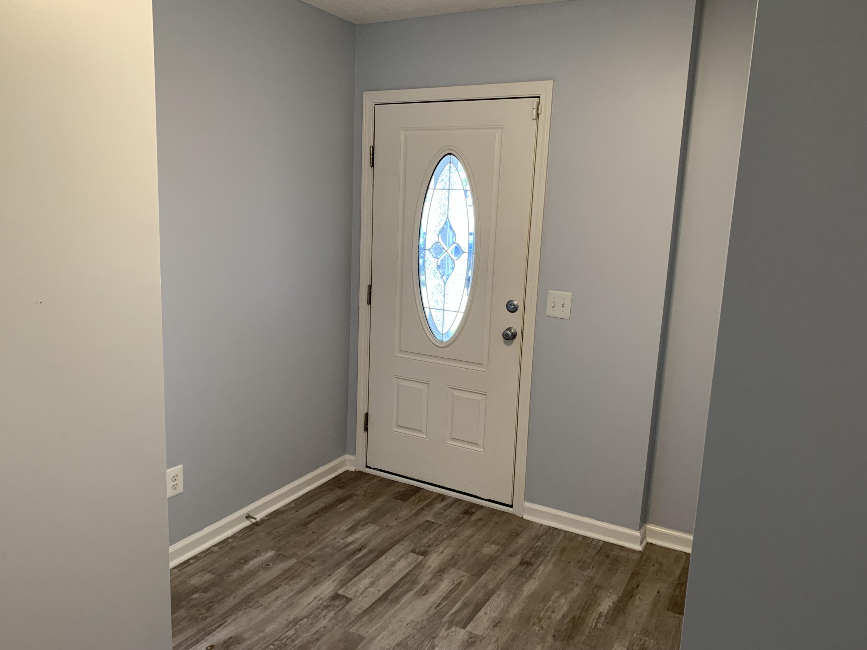 1444 Loblolly Drive Manning, SC 29102 - Photo 2 of 28 IMG_1464