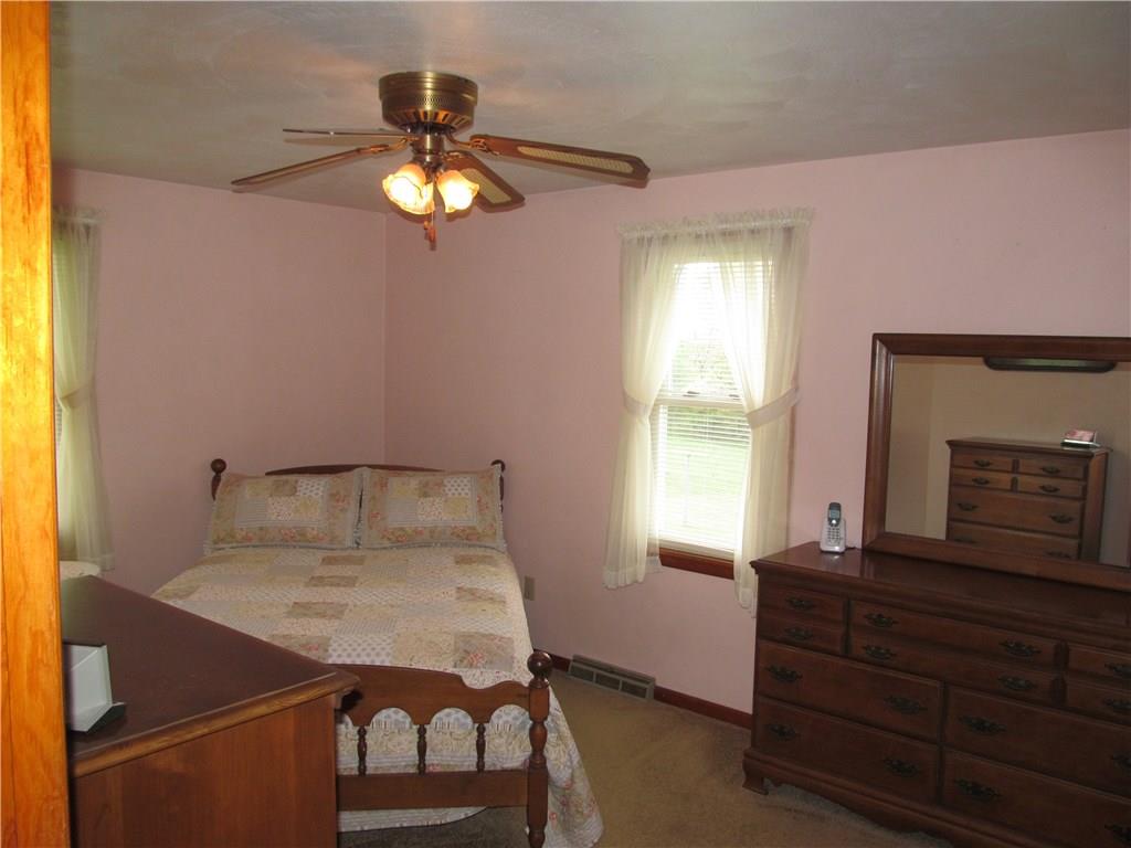 738 Bullcreek Road Butler, PA 16002 - Photo 16 of 25