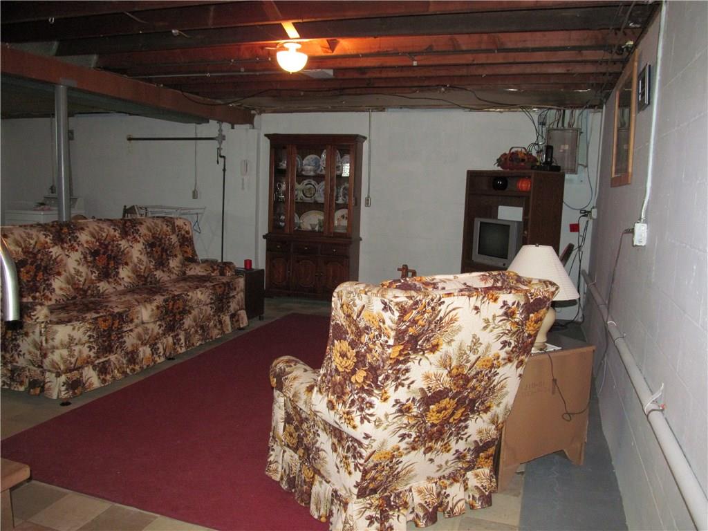 738 Bullcreek Road Butler, PA 16002 - Photo 23 of 25