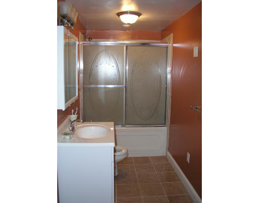 8 Donna Road Chelmsford, MA 01824 - Photo 14 of 21 Gallery Image 14