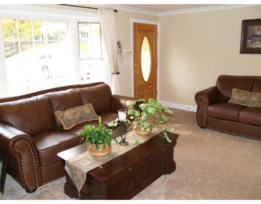 8 Donna Road Chelmsford, MA 01824 - Photo 15 of 21 Gallery Image 15