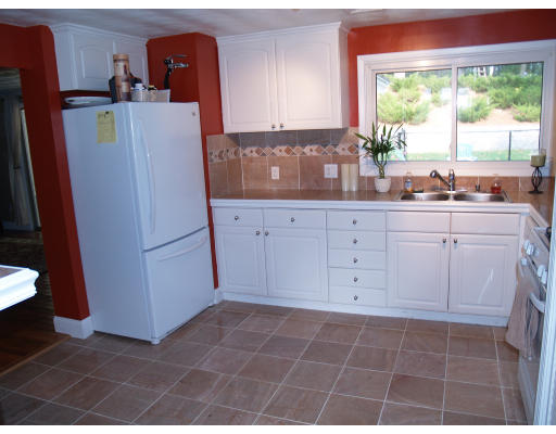8 Donna Road Chelmsford, MA 01824 - Photo 6 of 21 Gallery Image 6