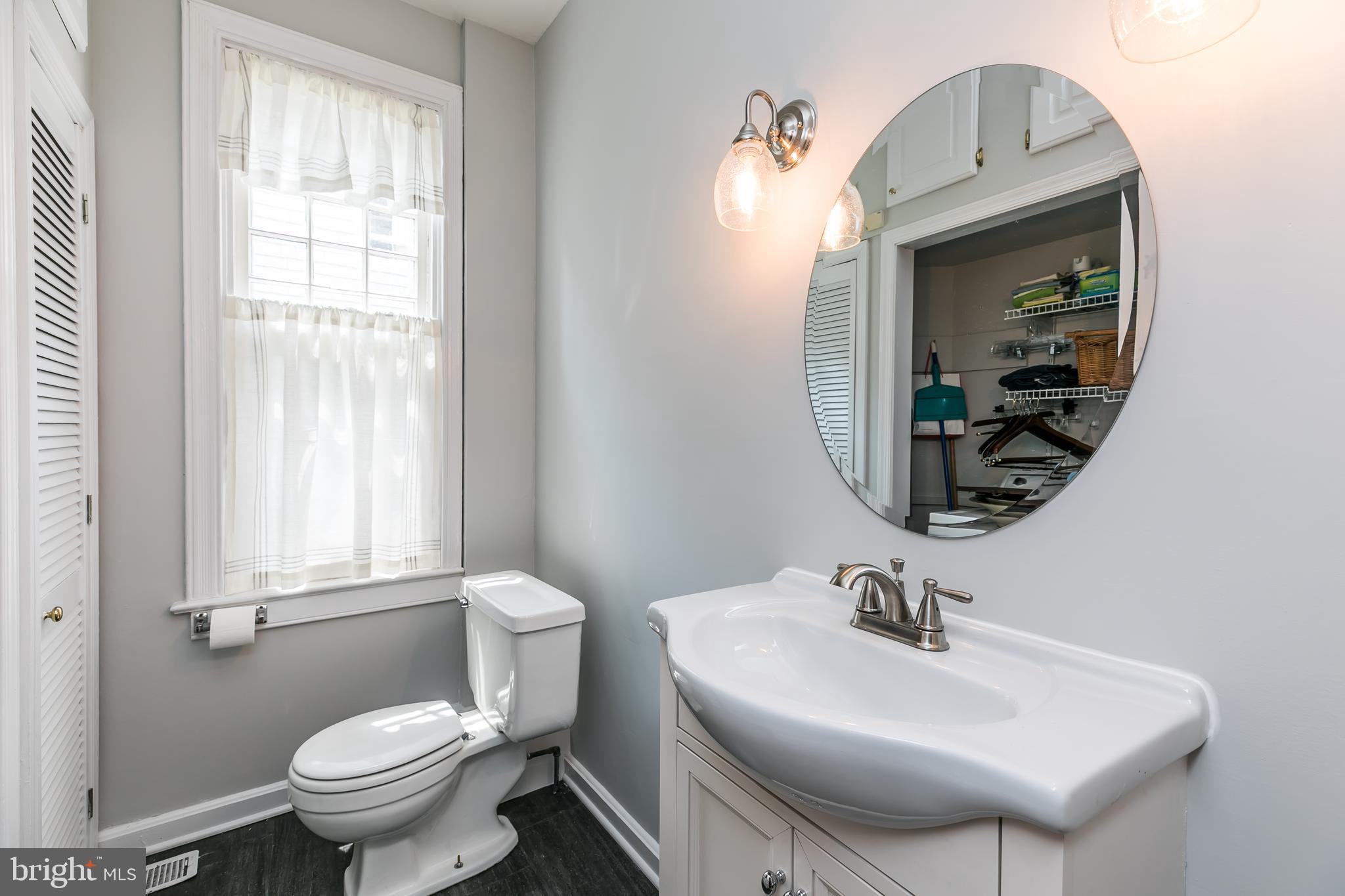 118 Hawthorn Road Baltimore, MD 21210 - Photo 14 of 41