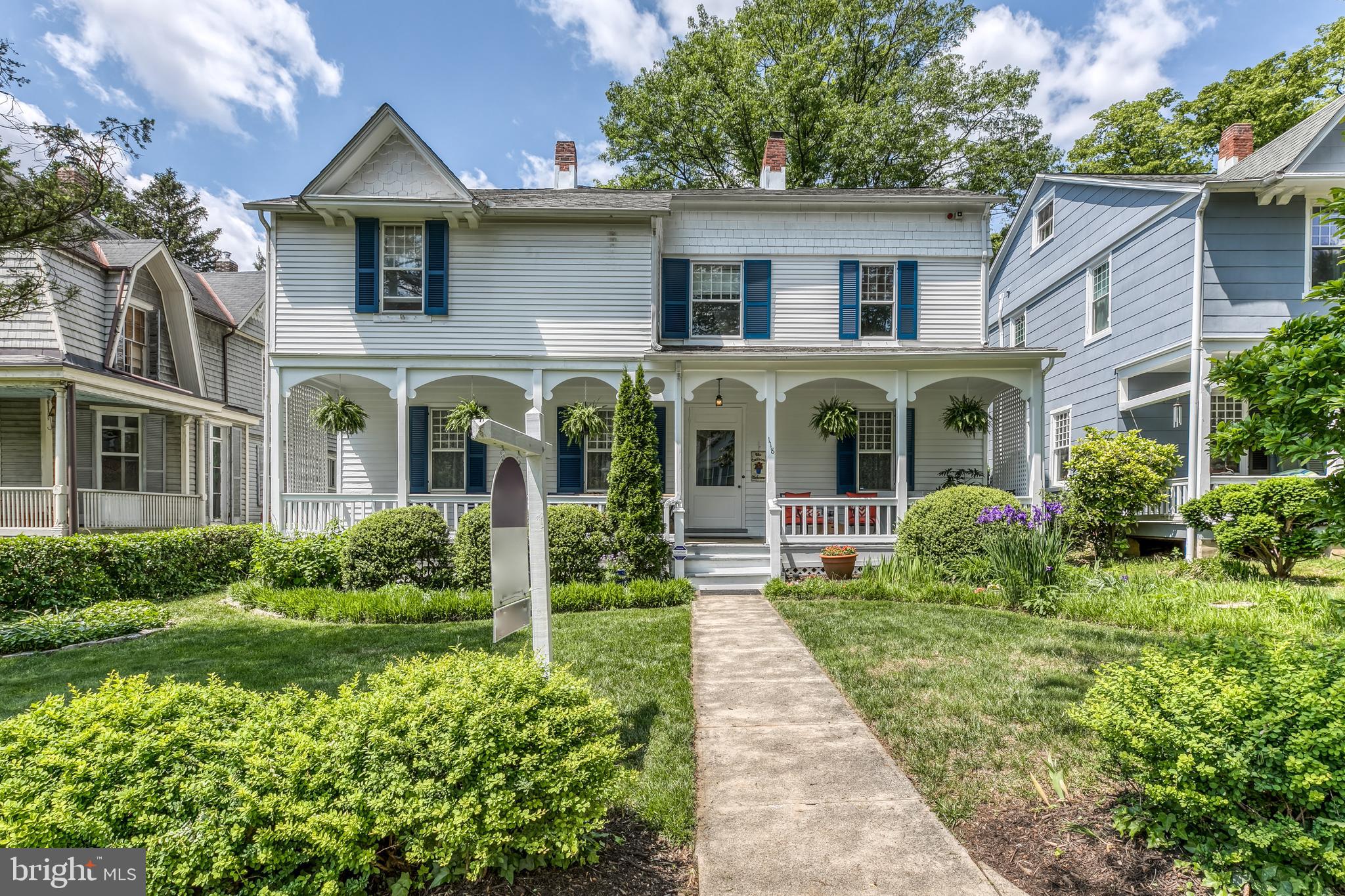 118 Hawthorn Road Baltimore, MD 21210 - Photo 3 of 41