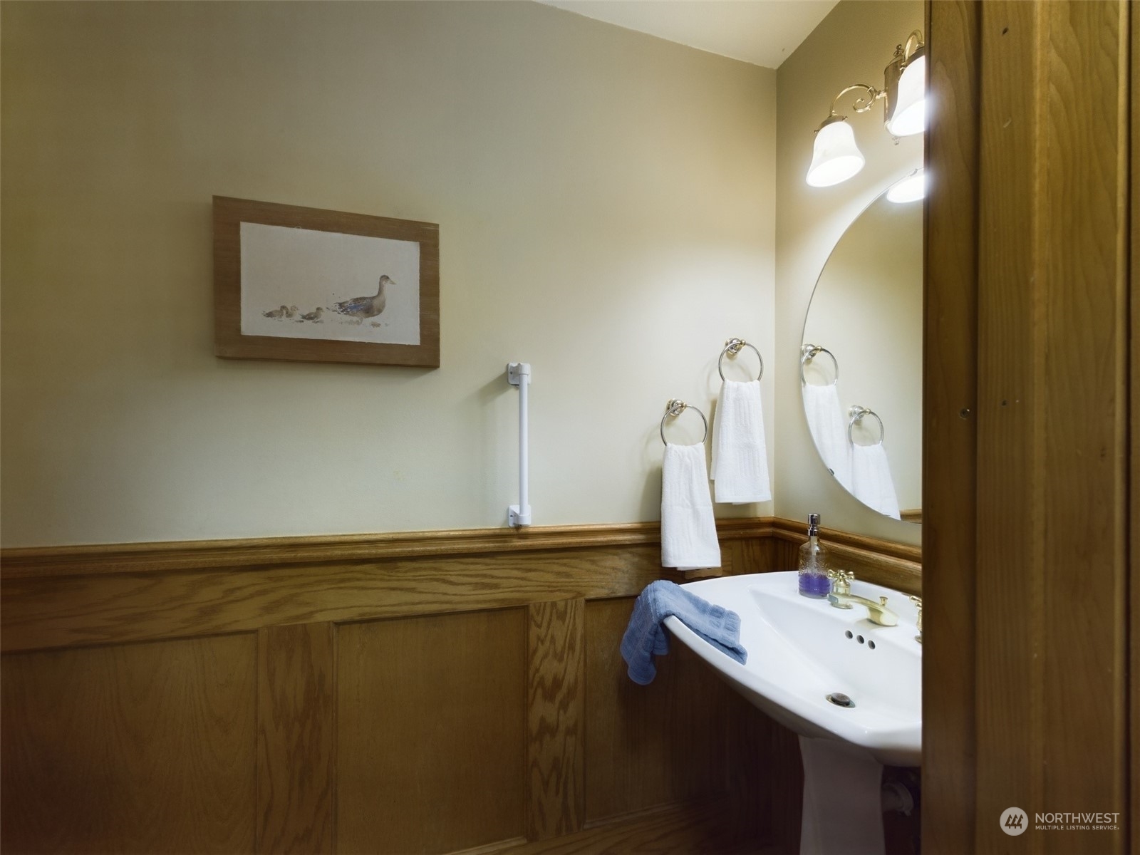 3340 Lilly Road Northeast Olympia, WA 98506 - Photo 14 of 24 Gallery Image 14