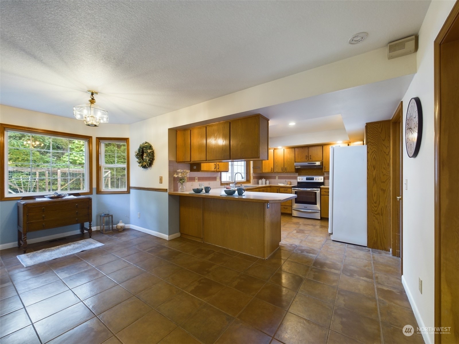 3340 Lilly Road Northeast Olympia, WA 98506 - Photo 10 of 24 Gallery Image 10