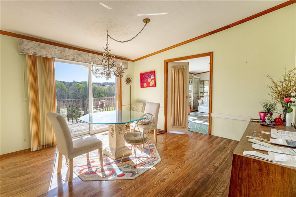 384 Old Sharon Road Mercer, PA 16137 - Photo 16 of 29 Dining room
