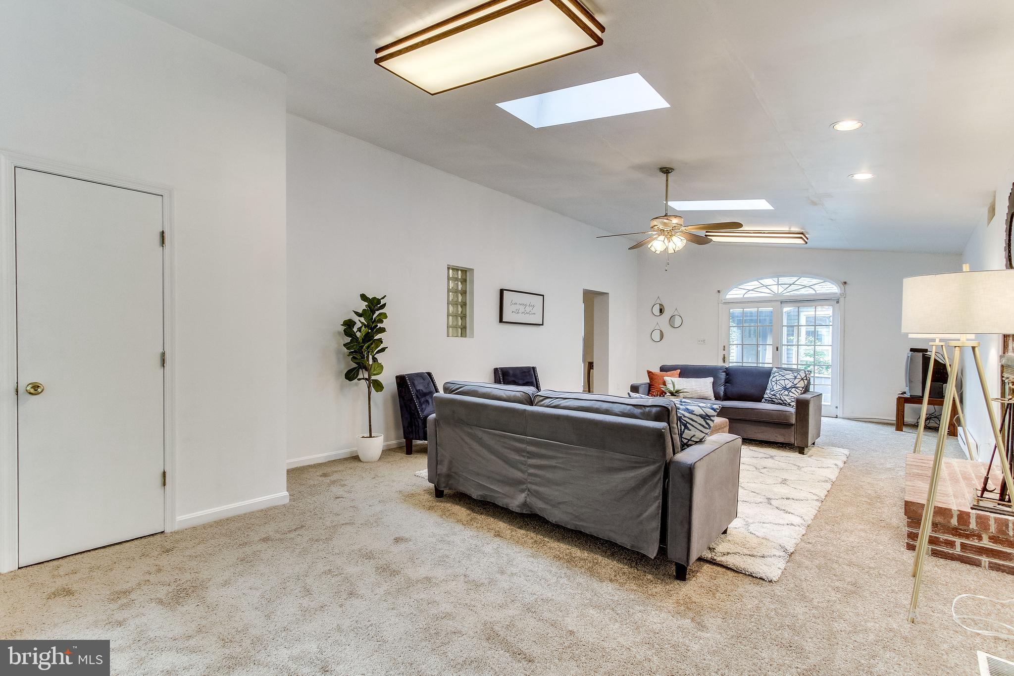 3141 South Glebe Road Arlington, VA 22202 - Photo 18 of 37