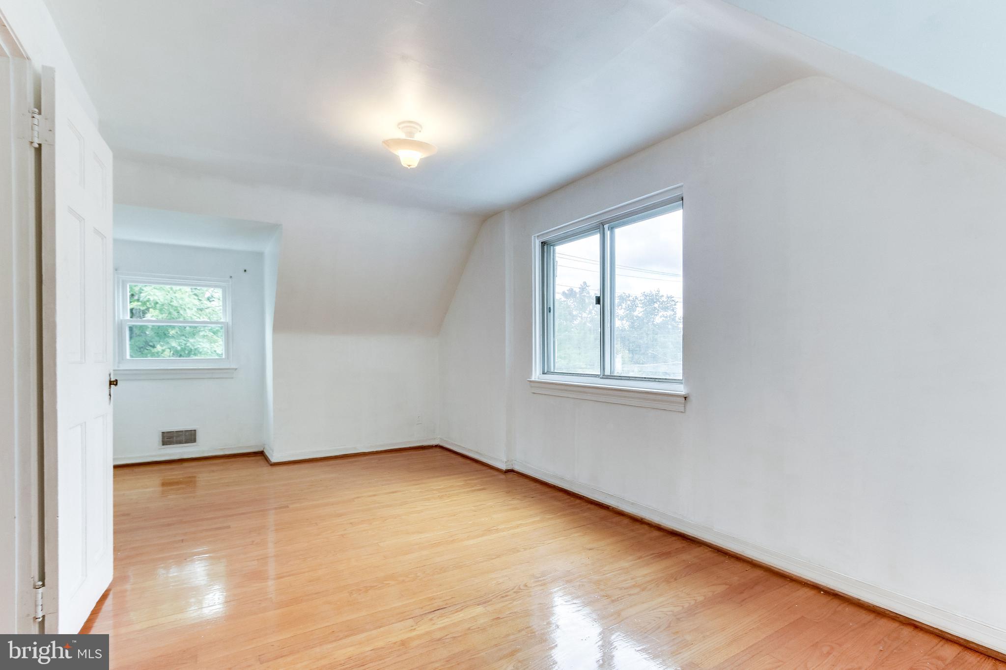 3141 South Glebe Road Arlington, VA 22202 - Photo 26 of 37