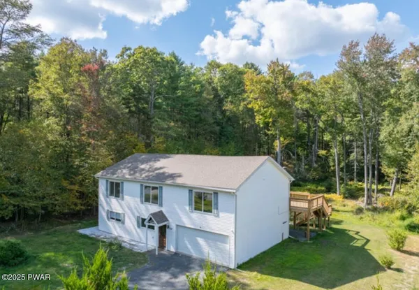 $3,300 | 153 Hatton Road, Hawley, PA 18428