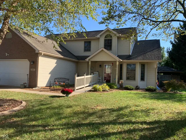 $337,900 | 3207 Kensington Boulevard, Columbus, IN 47203