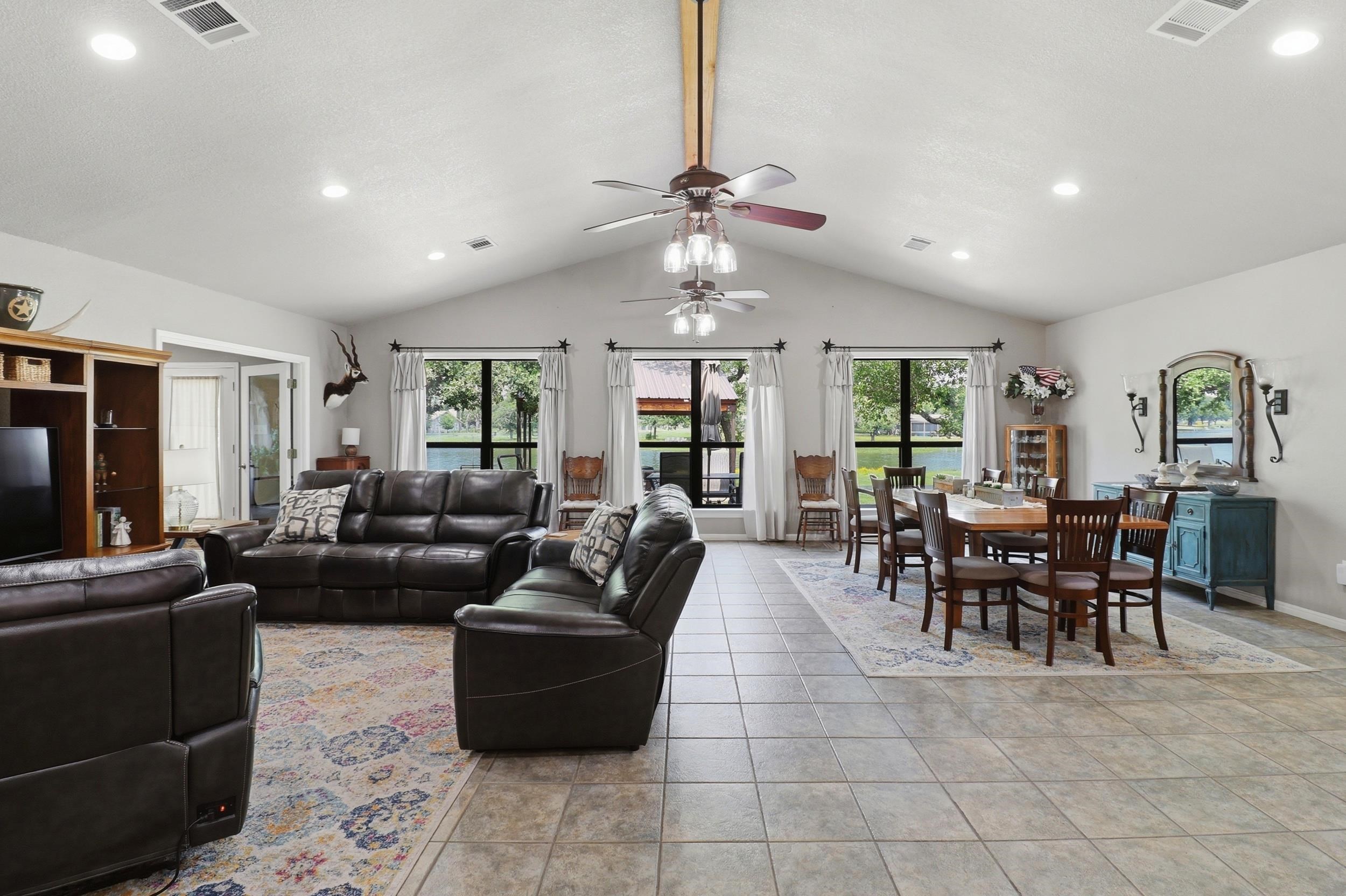 115 Sunset Circle Burnet, TX 78611 - Photo 12 of 45
