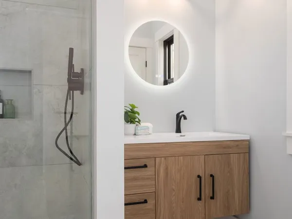 $2,795,000 | 980 Green End Avenue, Middletown, RI 02842