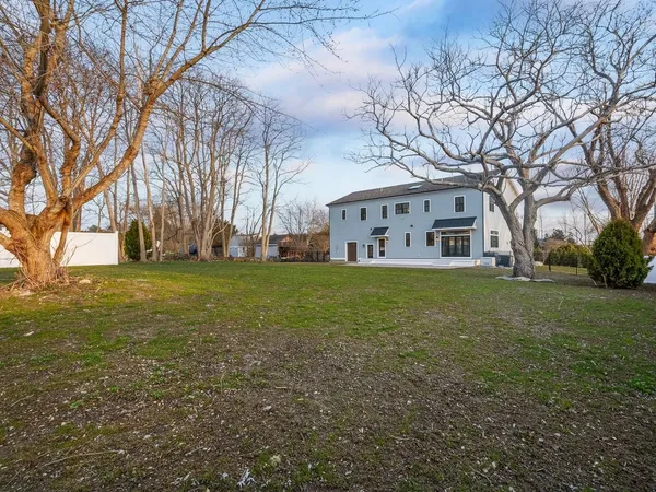 $2,795,000 | 980 Green End Avenue, Middletown, RI 02842