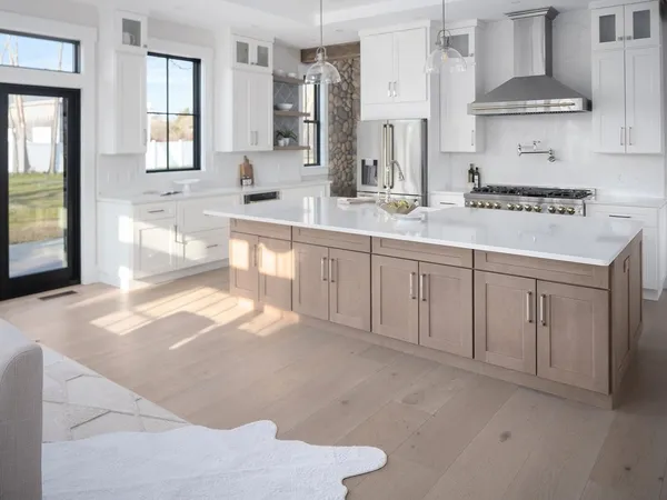 $2,795,000 | 980 Green End Avenue, Middletown, RI 02842