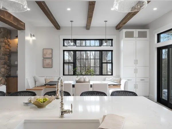 $2,795,000 | 980 Green End Avenue, Middletown, RI 02842