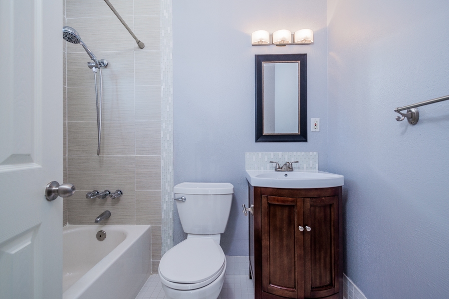 10130 Gem Tree Way Santee, CA 92071 - Photo 12 of 21 Gallery Image 12