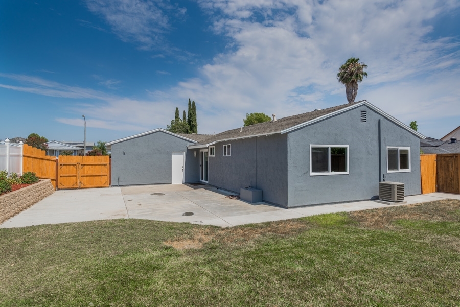 10130 Gem Tree Way Santee, CA 92071 - Photo 18 of 21 Gallery Image 18