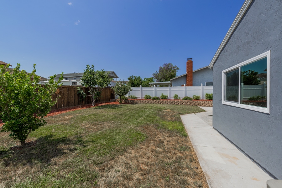 10130 Gem Tree Way Santee, CA 92071 - Photo 20 of 21 Gallery Image 20