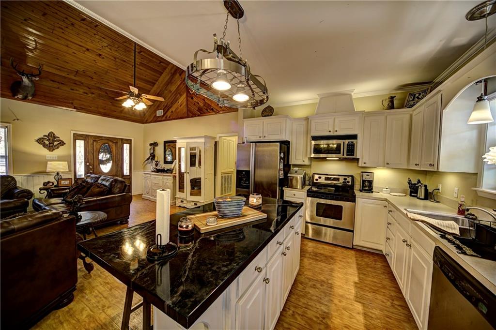 143 Goldonna Road Goldonna, LA 71031 - Photo 8 of 19 Gallery Image 8