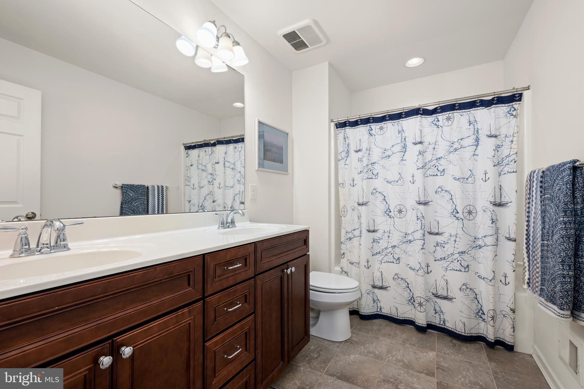 16624 Shoal Road Lewes, DE 19958 - Photo 44 of 67 Second floor Hall Bathroom (#4)