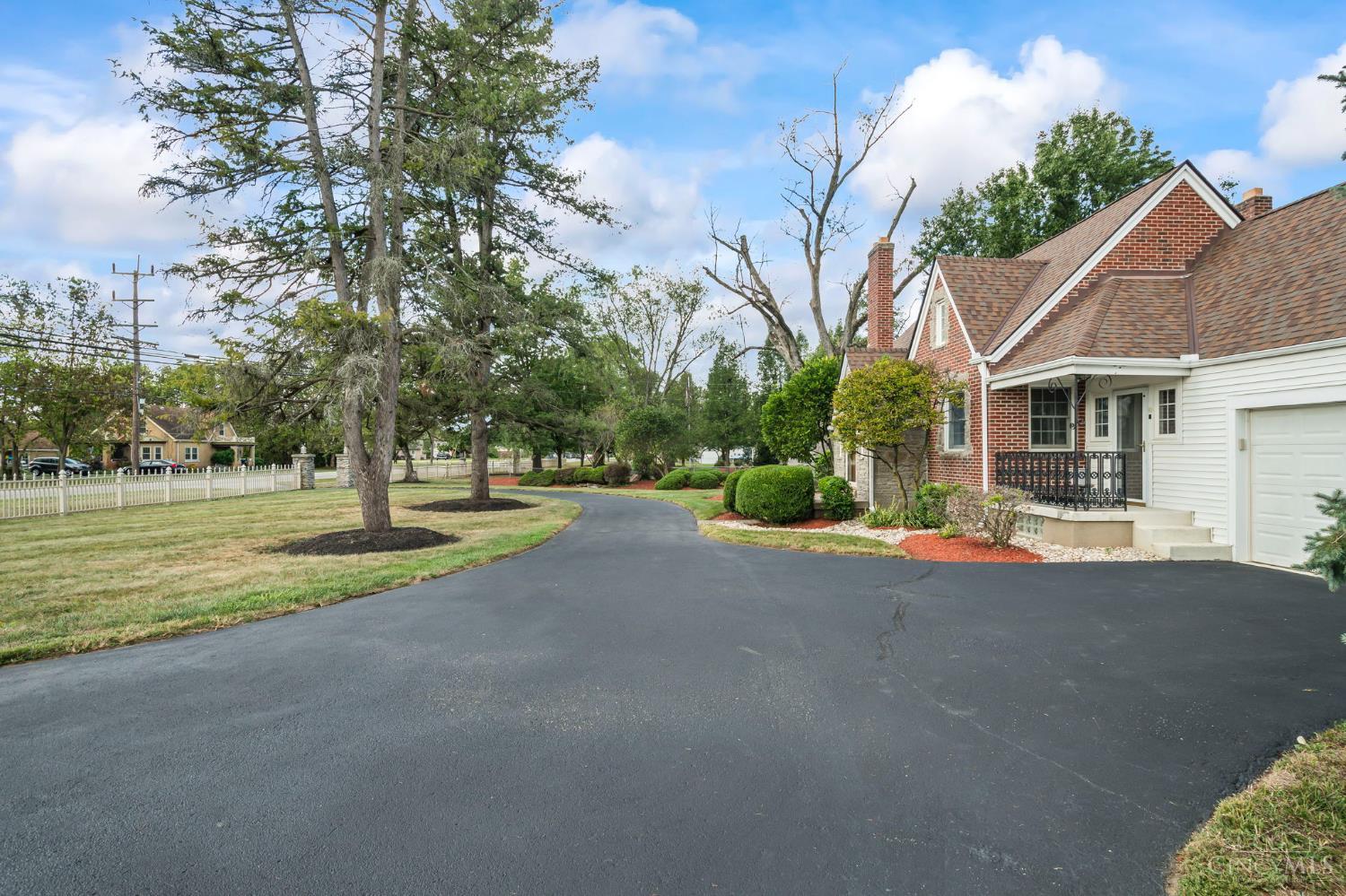 5794 River Road Fairfield, OH 45014 - Photo 7 of 55