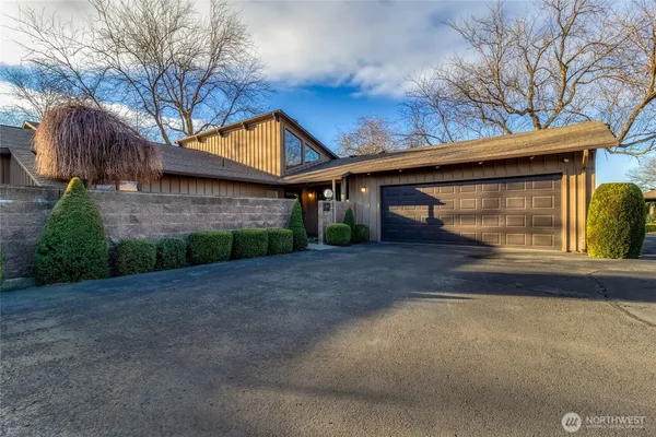 $798,000 | 619 Country Club Road, Walla Walla, WA 99362