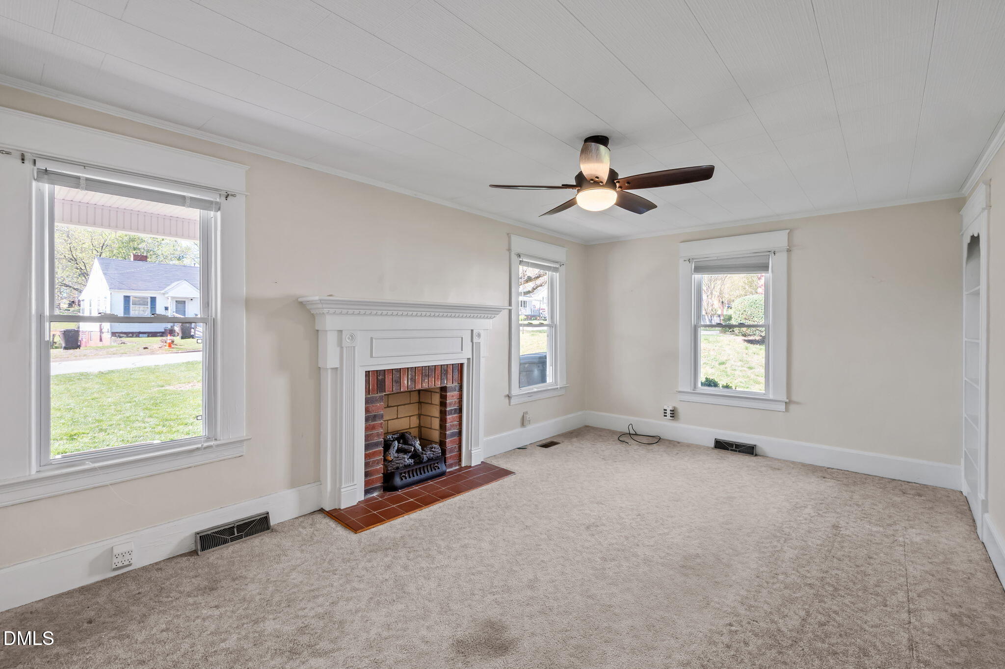 320 Barnett Avenue Roxboro, NC 27573 - Photo 12 of 48 16-web-or-mls-P1115967